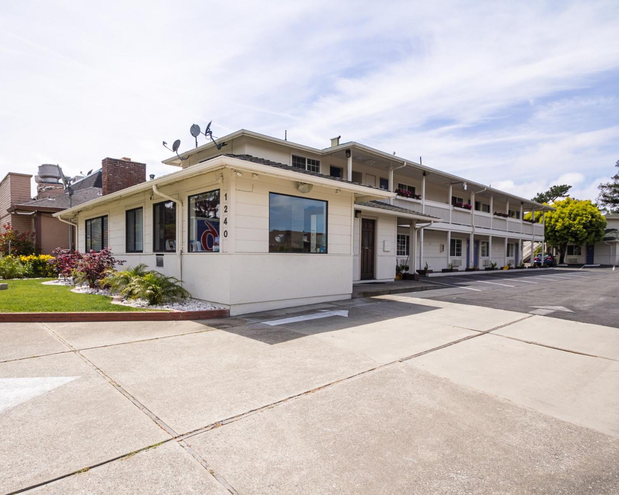 Fisherman'S Cove Inn Monterey Exteriér fotografie