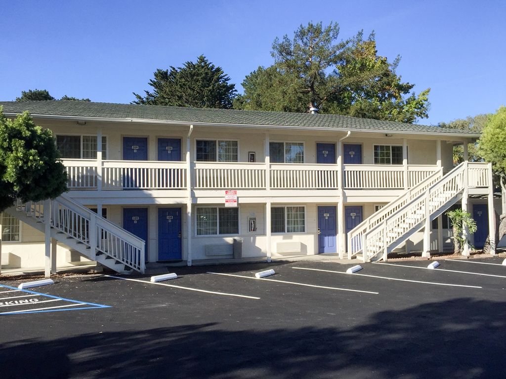 Fisherman'S Cove Inn Monterey Exteriér fotografie