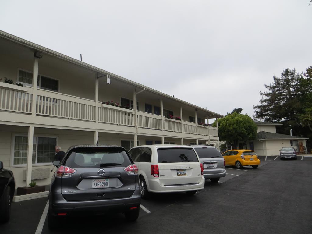 Fisherman'S Cove Inn Monterey Exteriér fotografie